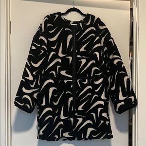 Nike Therma-Fit Black and Cream Jacket